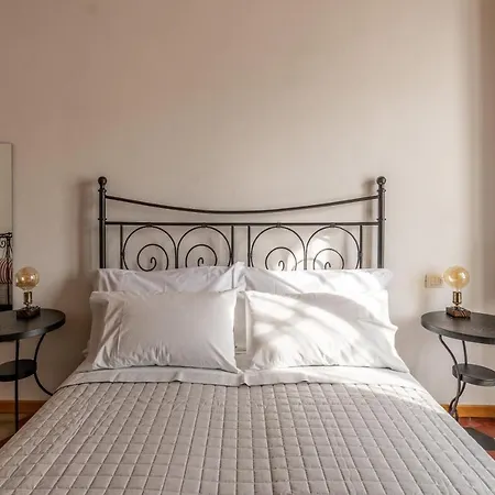 شقة Casa Al Borgo *